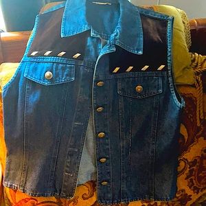 Jean vest with velvet and super Cute buttons